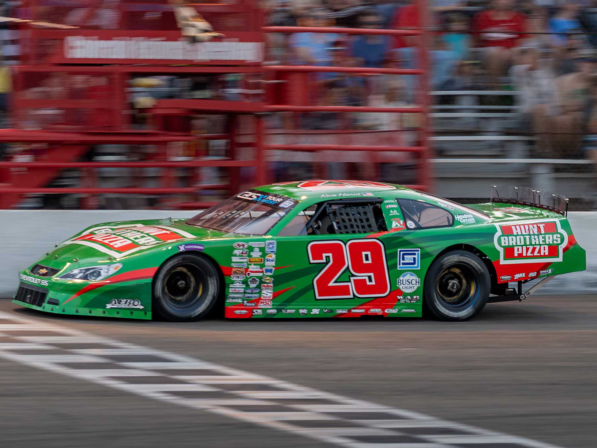 (Preorder) Kevin Harvick 2026 Hunt Brothers Pizza Colorado Raced Win 1:64